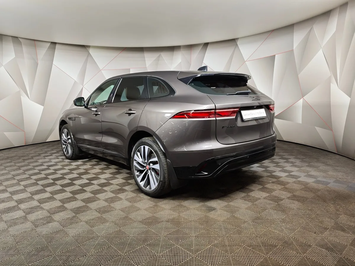 Jaguar F-Pace 2.0P AT AWD (249 л.с.) SE Серый в АВИЛОН. Слайд №4