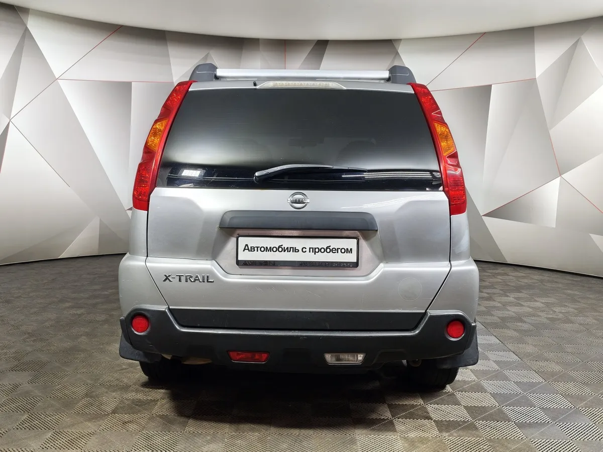 Nissan X-Trail 2.0 CVT AWD (141 л.с.) Серебристый в АВИЛОН. Слайд №7