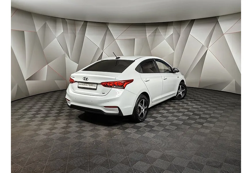АВИЛОН - Hyundai Solaris 1.6 MT (123 л.с.) Comfort + Advanced + Winter Белый - slide 6