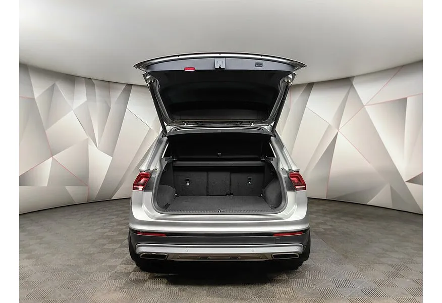 Volkswagen Tiguan 2.0 TSI 4Motion DSG (180 л.с.) OFFROAD Серый в АВИЛОН. Слайд №12