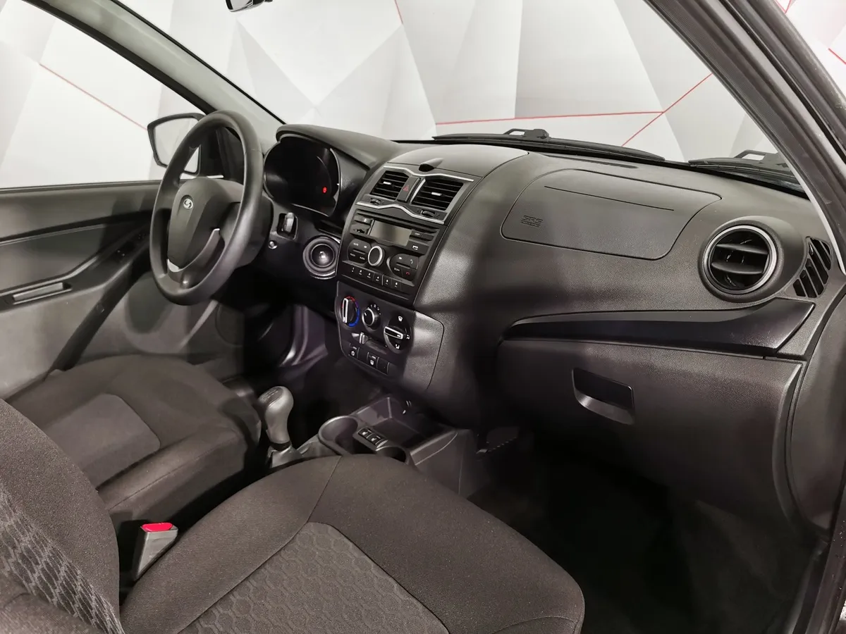 ВАЗ (Lada) Granta 1.6 MT 16кл (106 л.с.) 21911-51-005 Comfort Черный в АВИЛОН. Слайд №12