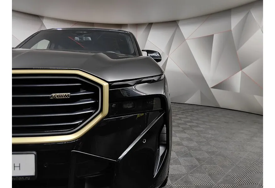 BMW XM 4.4 xDrive Plug-in-Hybrid Steptronic (653 л.с.) Черный в АВИЛОН. Слайд №8