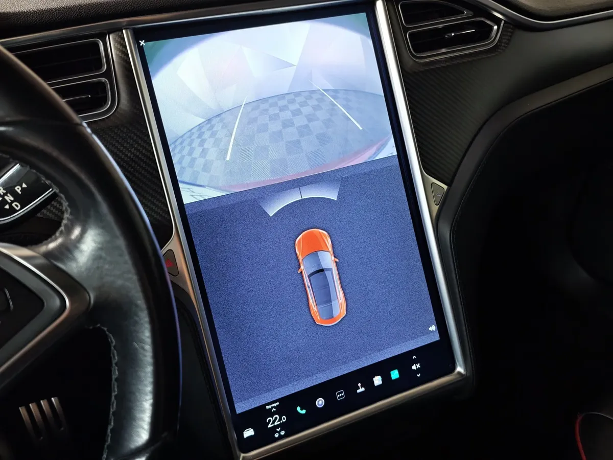 Tesla Model S 85 Performance (421 л.с.) Красный в АВИЛОН. Слайд №19