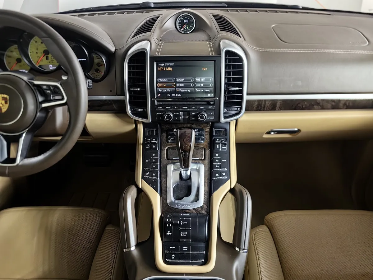 Porsche Cayenne Diesel 3.0 Tiptronic S AWD (245 л.с.) Коричневый в АВИЛОН. Слайд №14
