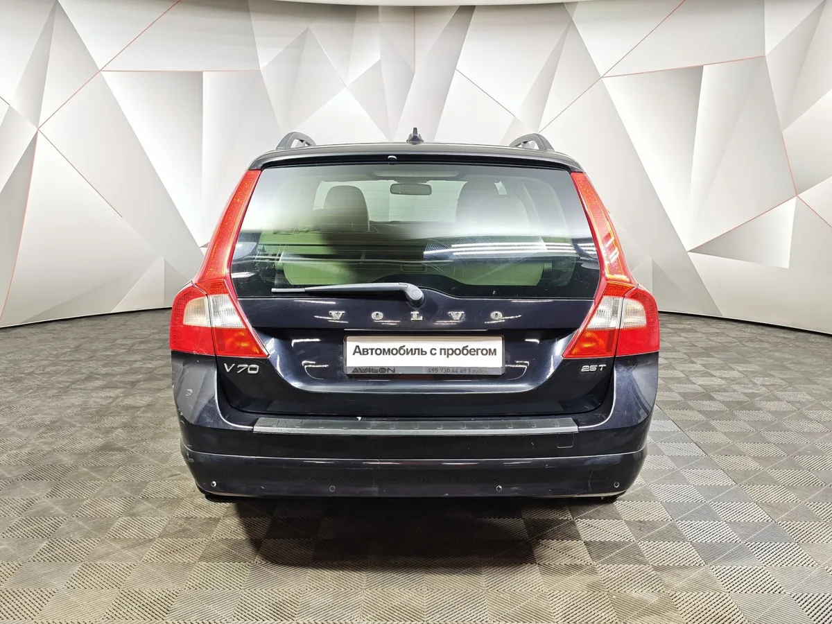 Volvo V70 2.5 T Geartronic (200 л.с.) Черный в АВИЛОН. Слайд №8