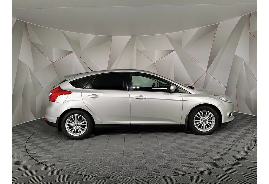 АВИЛОН - Ford Focus 1.6 MT (105 л.с.) Trend Серебристый - slide 3