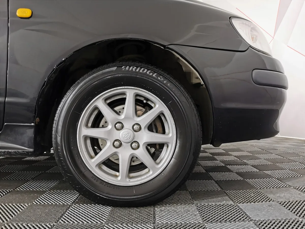 Toyota Corolla Spacio 1.6 AT (105 л.с.) Черный в АВИЛОН. Слайд №9