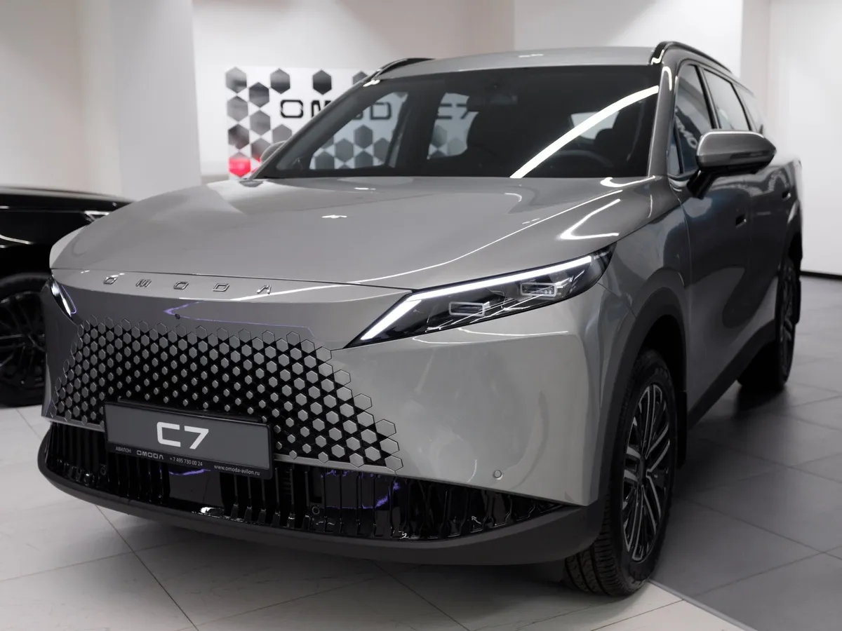 АВИЛОН - OMODA C7 1.6 DCT (150 л.с.) Драйв Серебристый - slide 10232139
