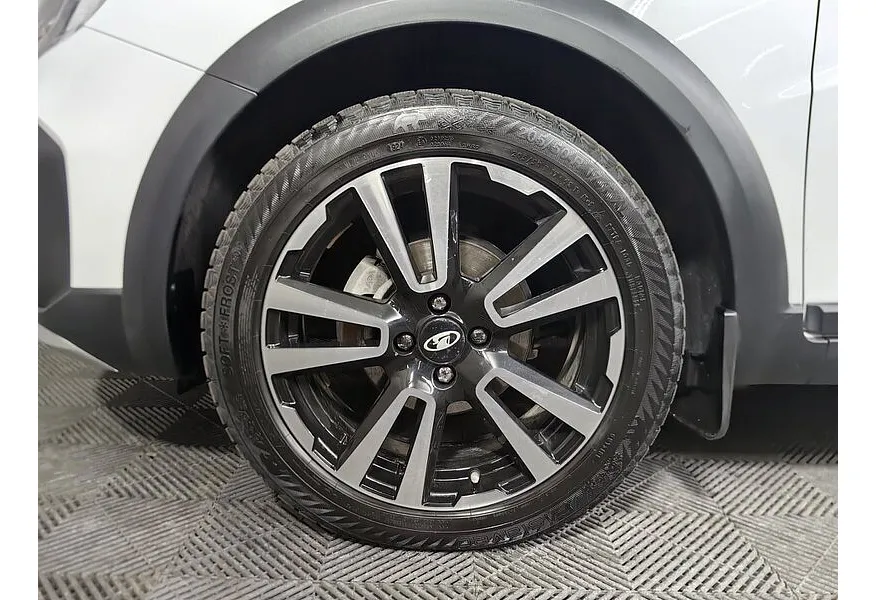 ВАЗ (Lada) Vesta 1.8 AMT (122 л.с.) Белый в АВИЛОН. Слайд №9