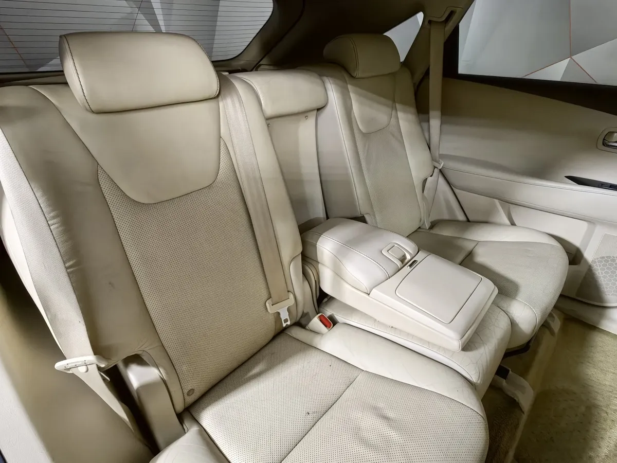 Lexus RX 270 AT (188 л.с.) Черный в АВИЛОН. Слайд №15
