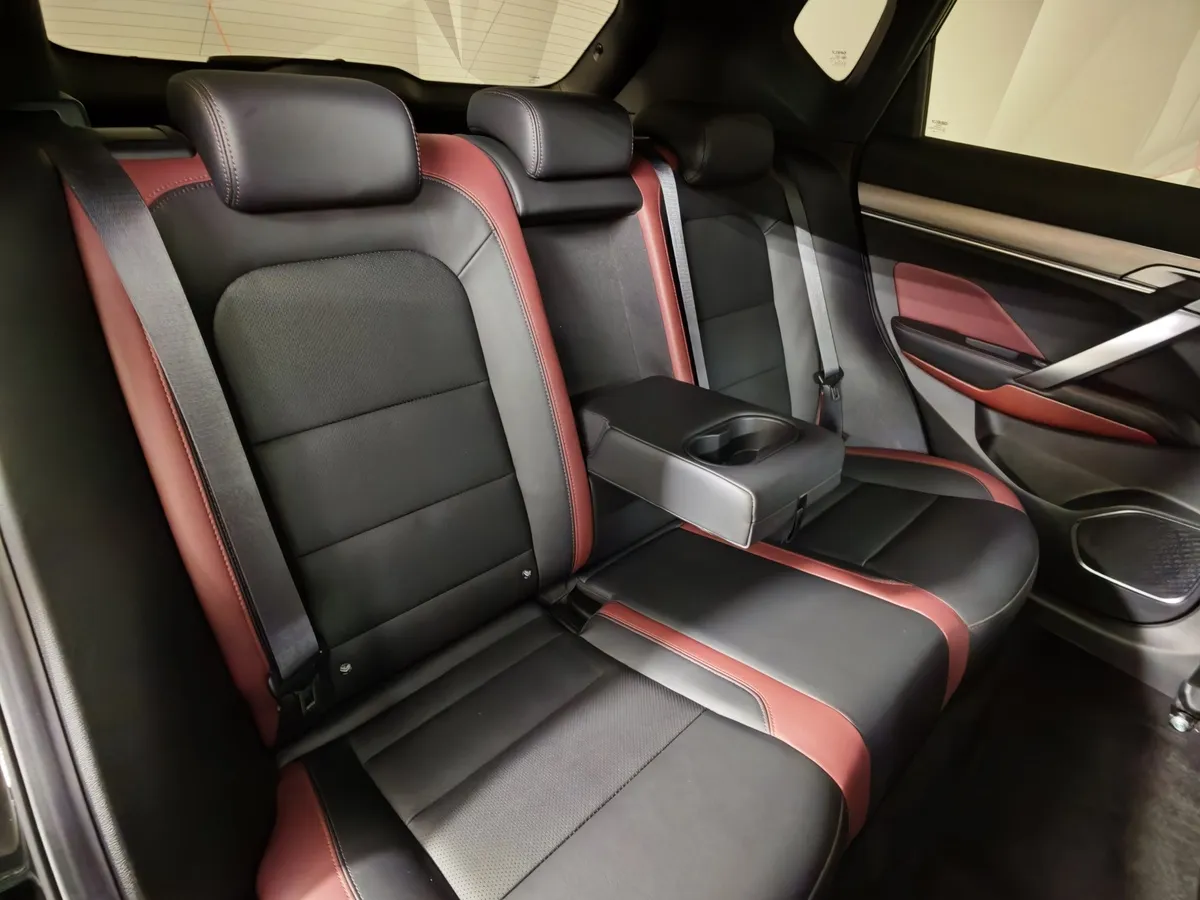 Geely Coolray 1.5T 7DCT 2WD (150 л.с.) Nero Черный в АВИЛОН. Слайд №17
