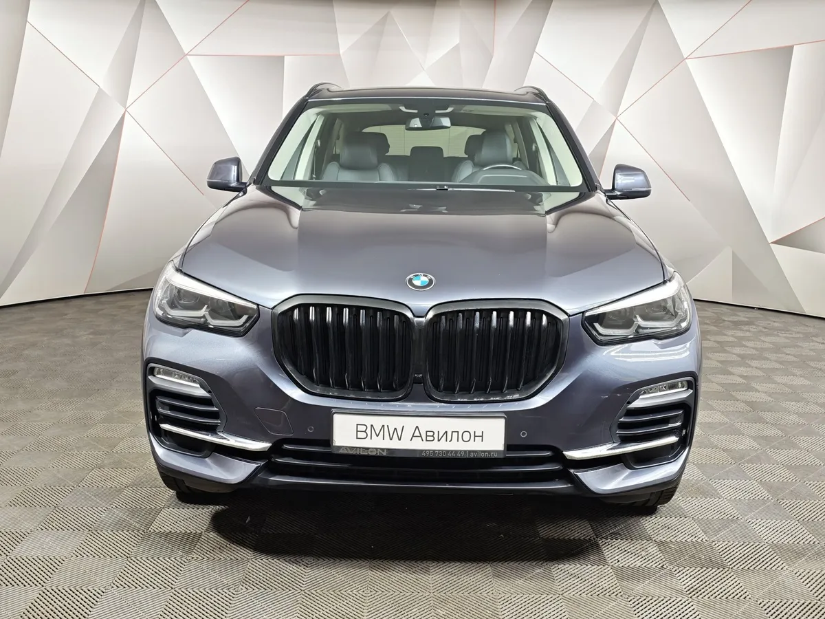 BMW X5 xDrive30d Steptronic (249 л.с.) Base (Локальная сборка) Серый в АВИЛОН. Слайд №3