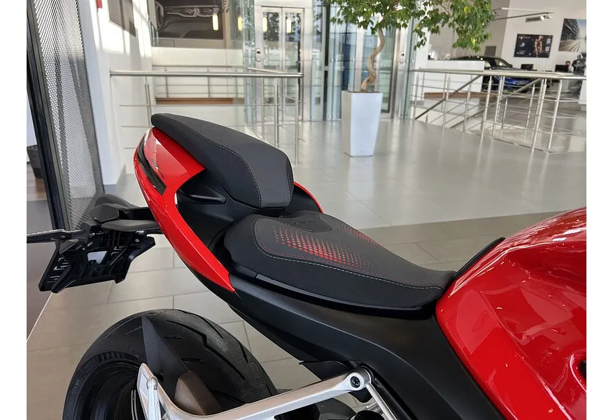 LIVE. Слайд №10