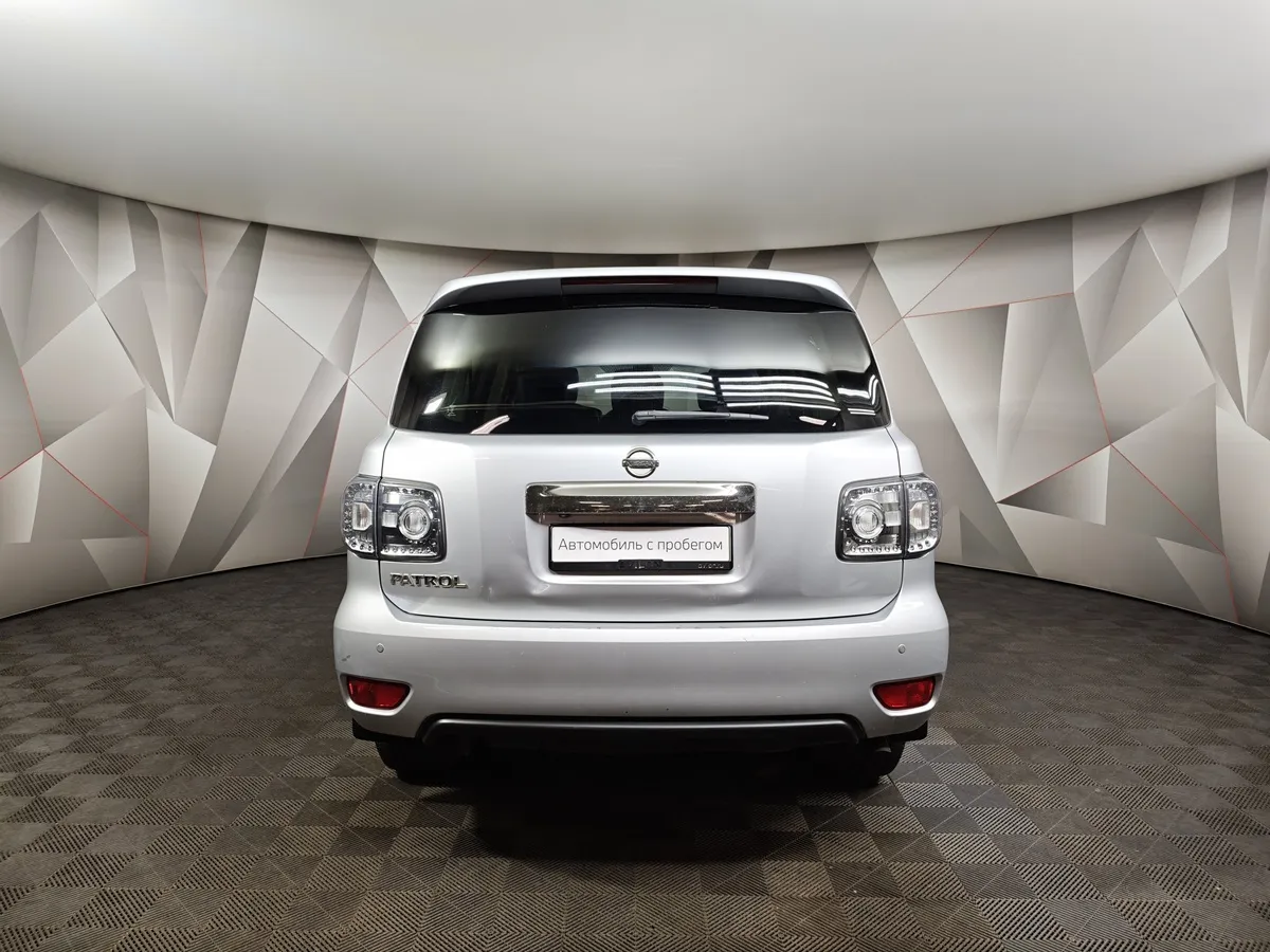 Nissan Patrol 5.6 AT 4WD (405 л.с.) Серебристый в АВИЛОН. Слайд №8