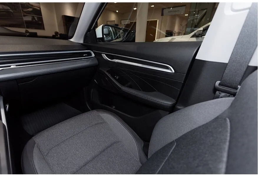 Belgee S50 1.5 AT (122 л.с.) Style Белый в АВИЛОН. Слайд №15