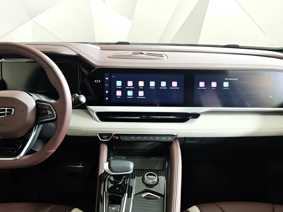Geely Monjaro 2.0T 8AT 4WD (238 л.с.) Flagship Белый в АВИЛОН. Слайд №15