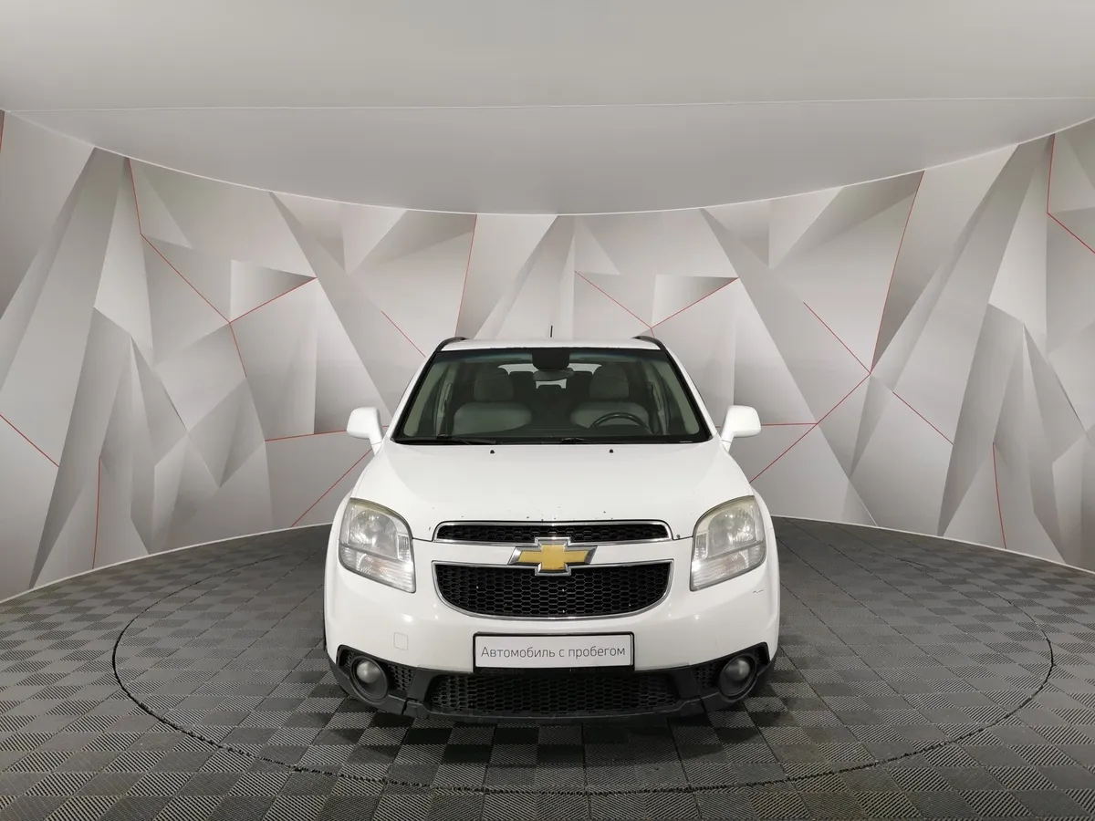 Chevrolet Orlando 1.8 MT (141 л.с.) Белый в АВИЛОН. Слайд №7