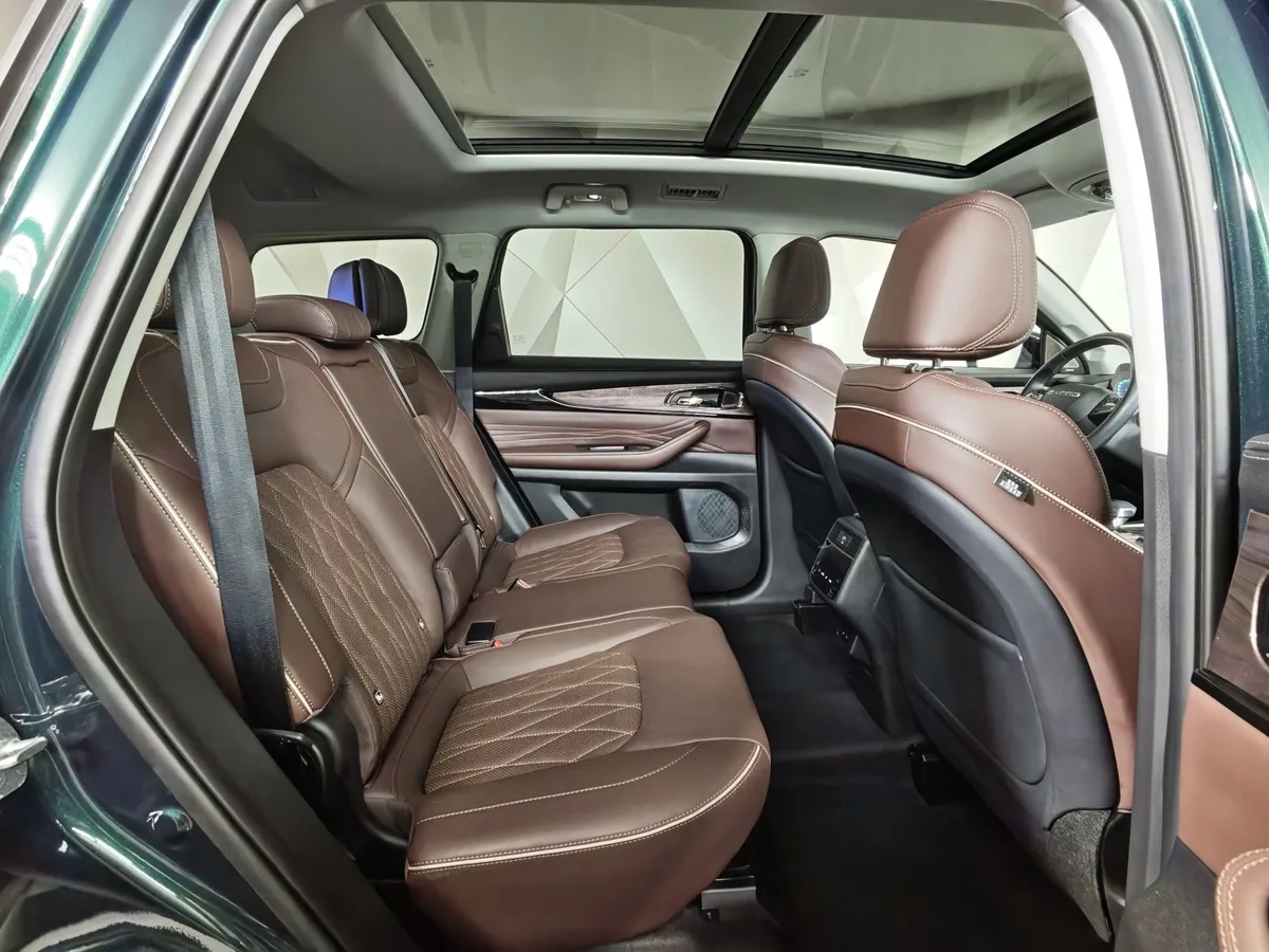 EXEED VX 2.0 AMT AWD (249 л.с.) President Зеленый в АВИЛОН. Слайд №15