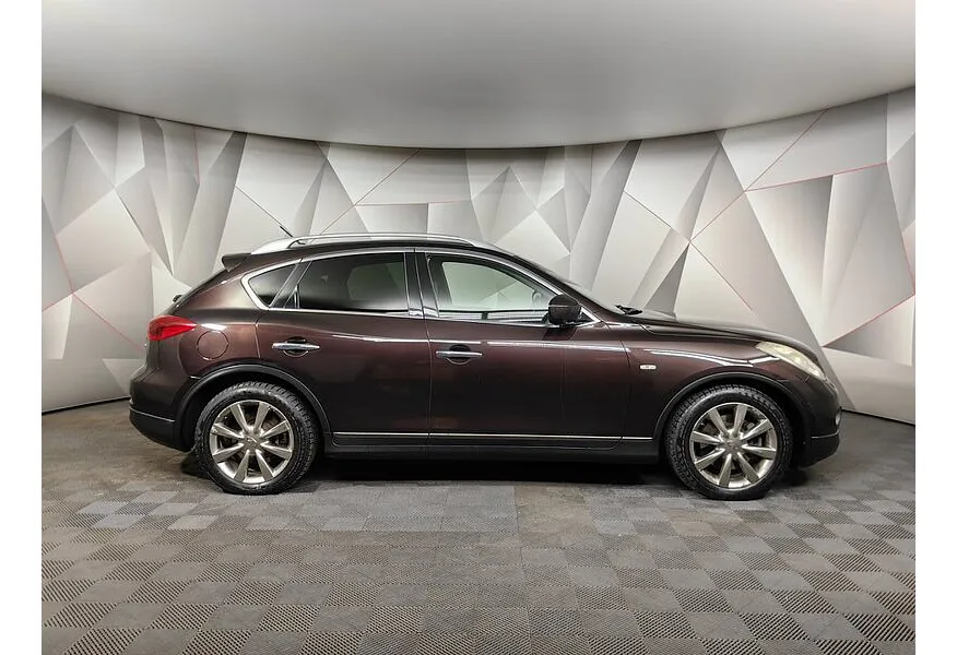 Infiniti EX-Series EX35 AT AWD (302 л.с.) Красный в АВИЛОН. Слайд №6 Infiniti EX-Series EX35 AT AWD (302 л.с.) Красный в АВИЛОН. Слайд №6