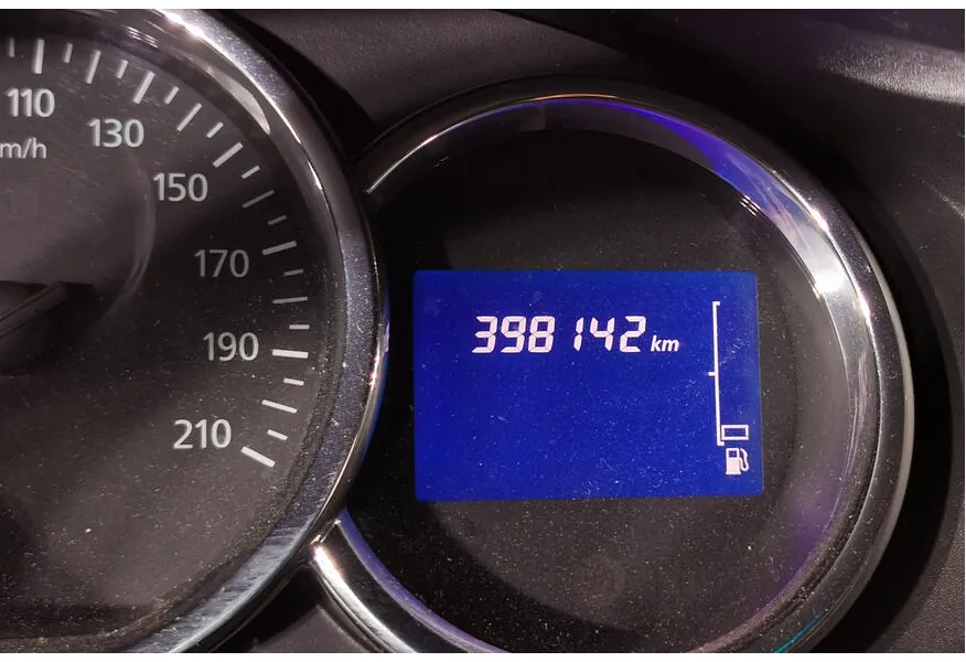 Renault Logan 1.6 MT (82 л.с.) Белый в АВИЛОН. Слайд №16