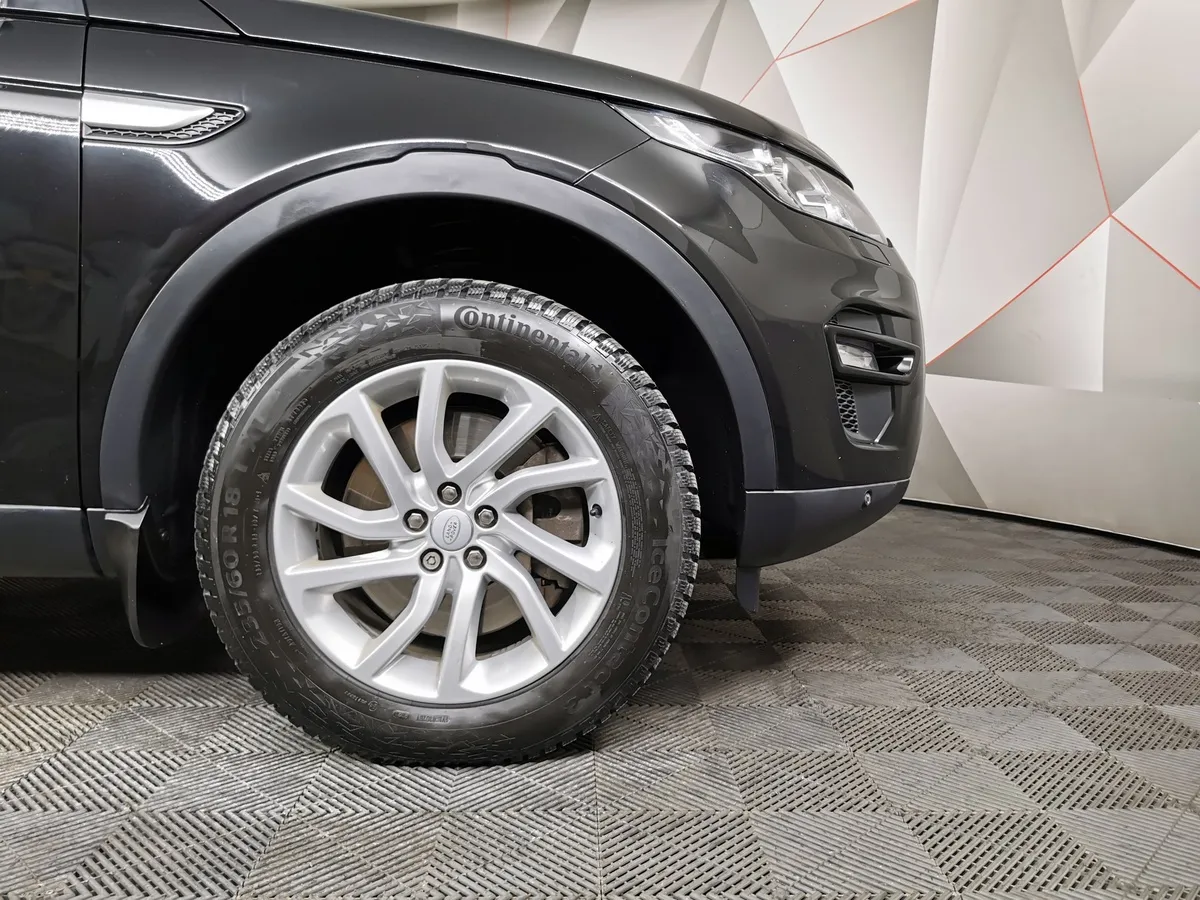 Land Rover Discovery Sport 2.0 SD4 AT AWD (240 л.с.) HSE Черный в АВИЛОН. Слайд №9