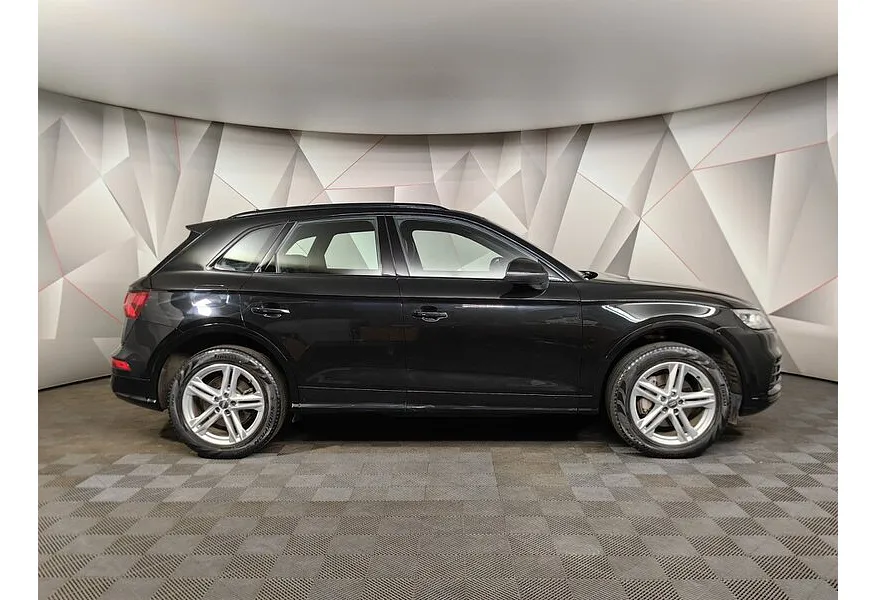 АВИЛОН - Audi Q5 2.0 TFSI S tronic quattro (249 л.с.) Черный - slide 3