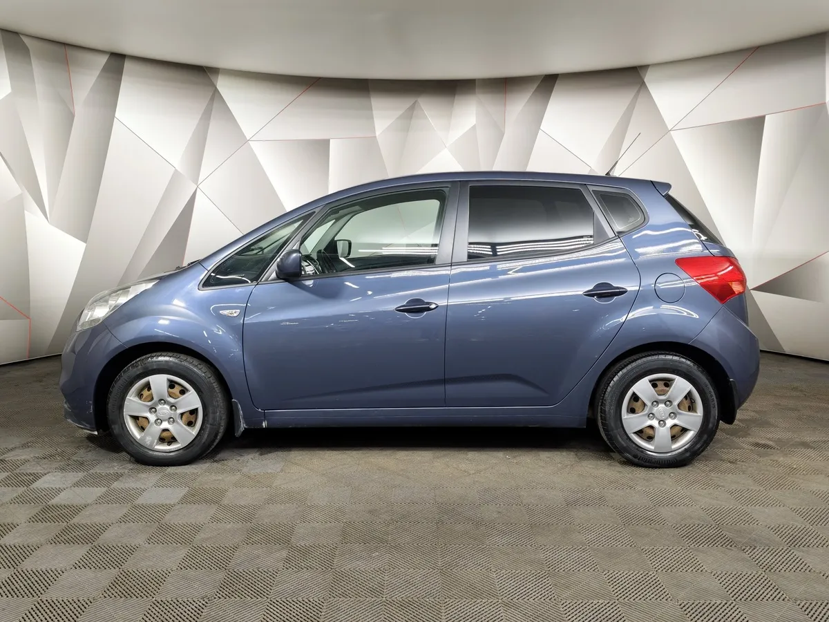 Kia Venga 1.4 MT (90 л.с.) Luxe Синий в АВИЛОН. Слайд №5