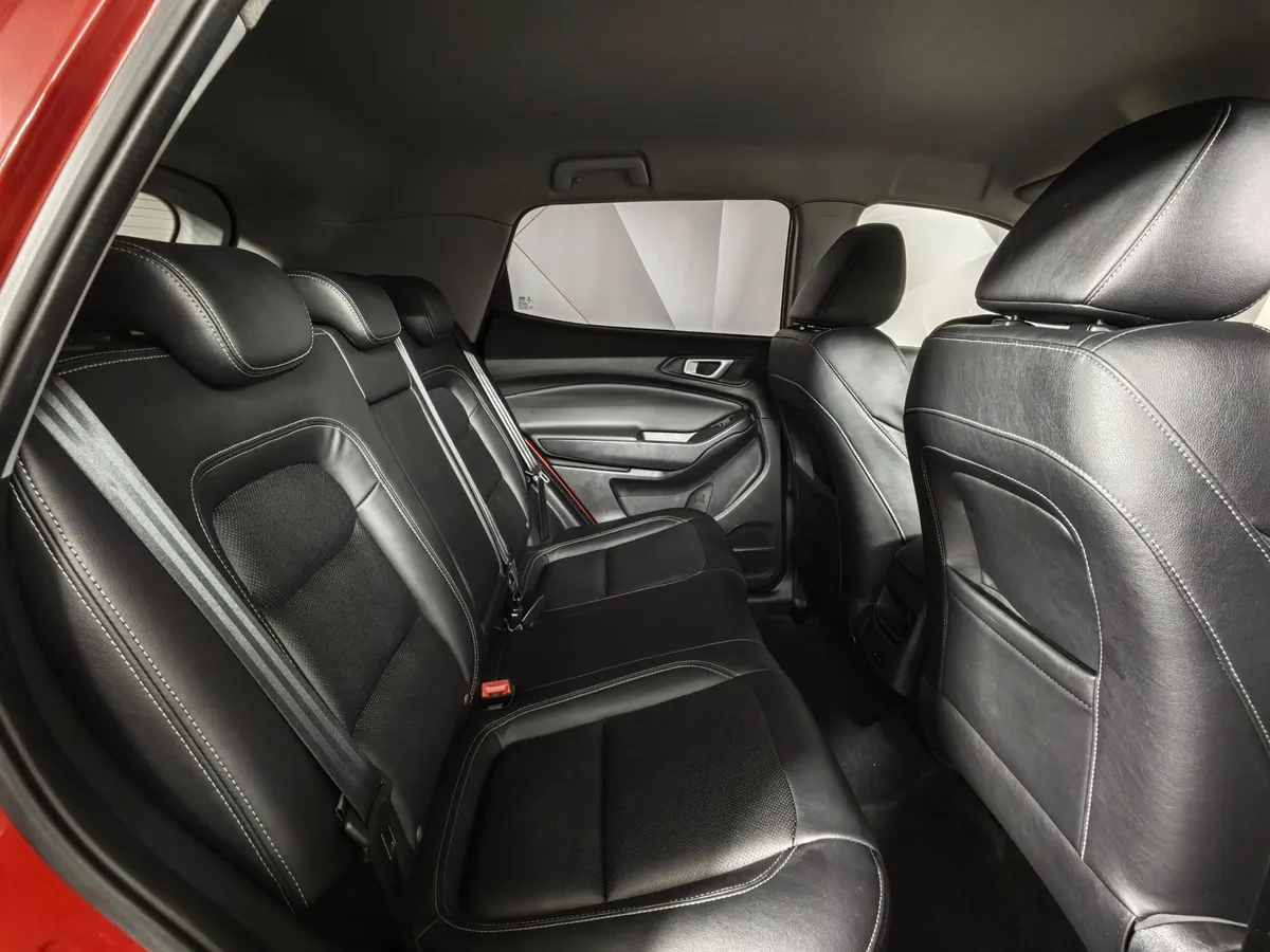 Chery Tiggo 4 2.0 CTV (122 л.с.) Techno Красный в АВИЛОН. Слайд №16
