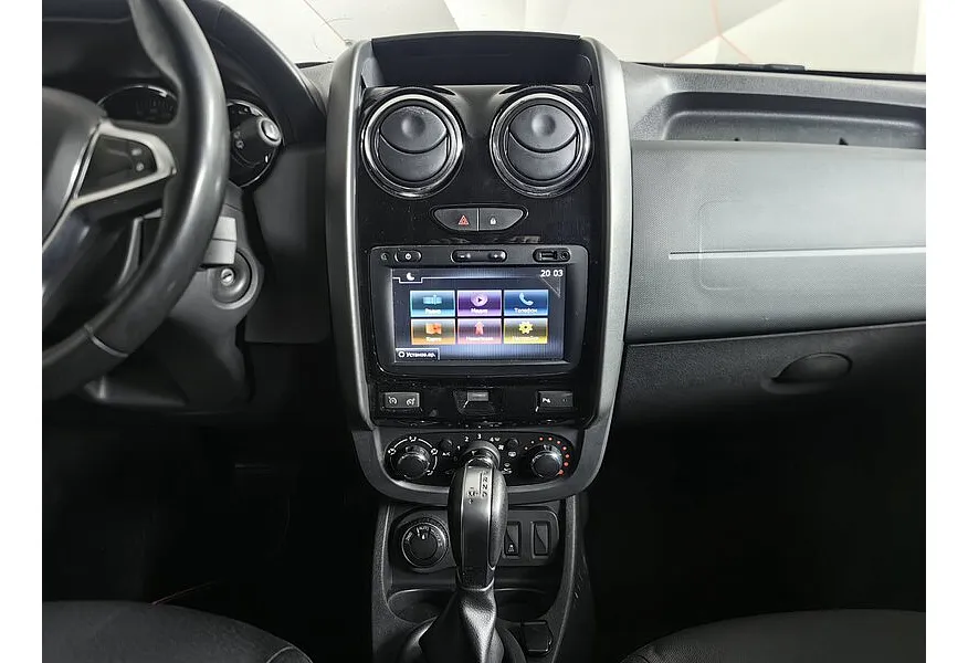 Renault Duster 2.0 AT 4x4 (143 л.с.) Серый в АВИЛОН. Слайд №13