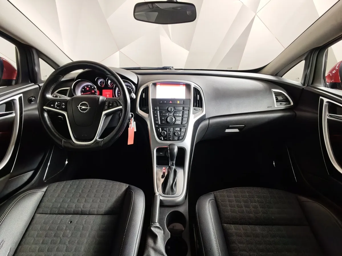 Opel Astra 1.4 Turbo AT (140 л.с.) Enjoy Красный в АВИЛОН. Слайд №13