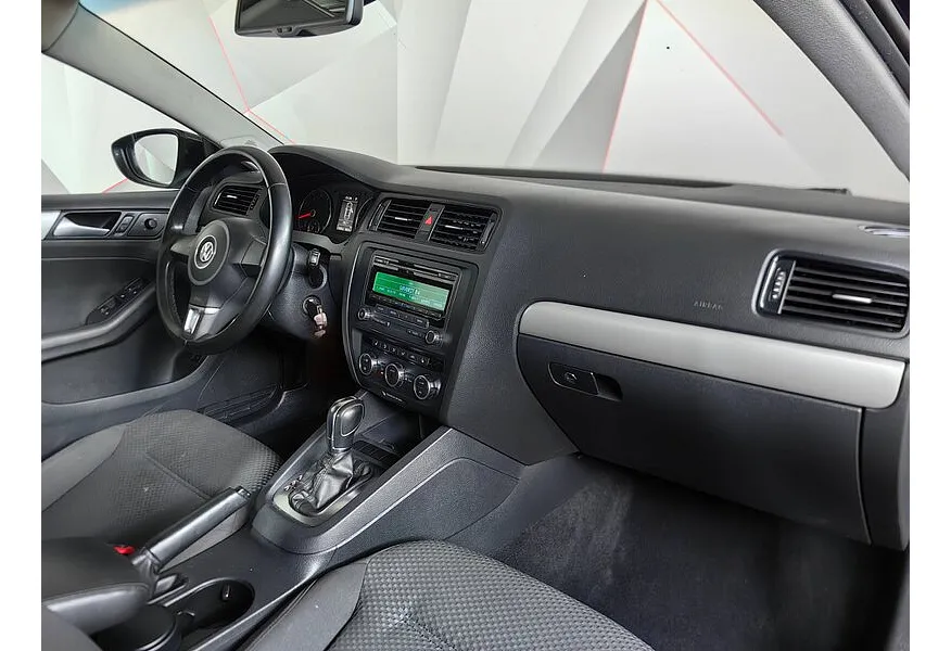 Volkswagen Jetta 1.4 TSI DSG (122 л.с.) Trendline (Локальная сборка) Черный в АВИЛОН. Слайд №13