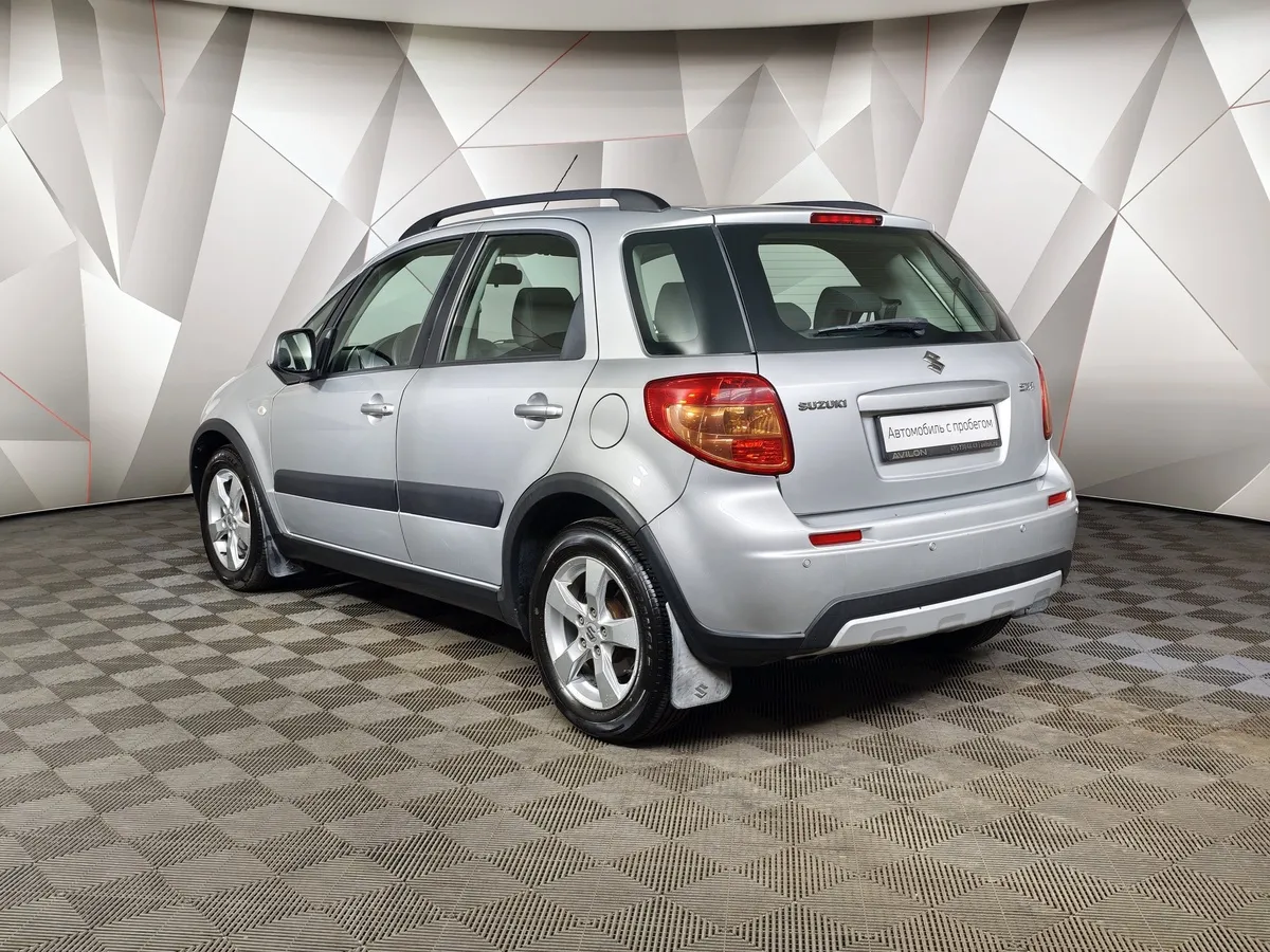 Suzuki SX4 1.6 AT (112 л.с.) GL+ Серебристый в АВИЛОН. Слайд №4