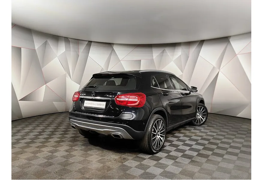 Mercedes-Benz GLA 250 7G-DCT 4MATIC (211 л.с.) Особая серия Черный в АВИЛОН. Слайд №8