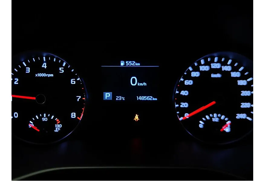 Kia Sportage 2.0 MPI AT 4WD (150 л.с.) Luxe Белый в АВИЛОН. Слайд №18