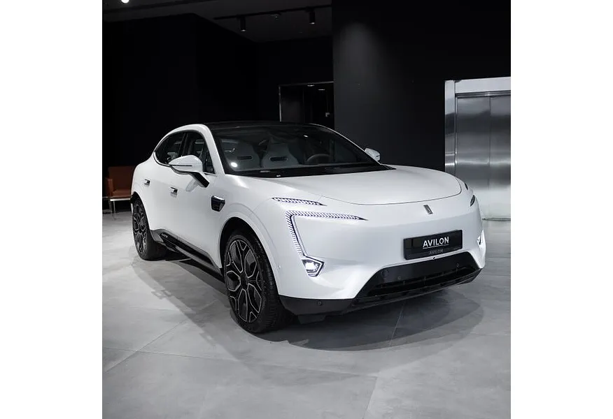 Avatr 11 116 kWh 4WD (578 л.с.) 5 мест Белый в АВИЛОН. Слайд №2