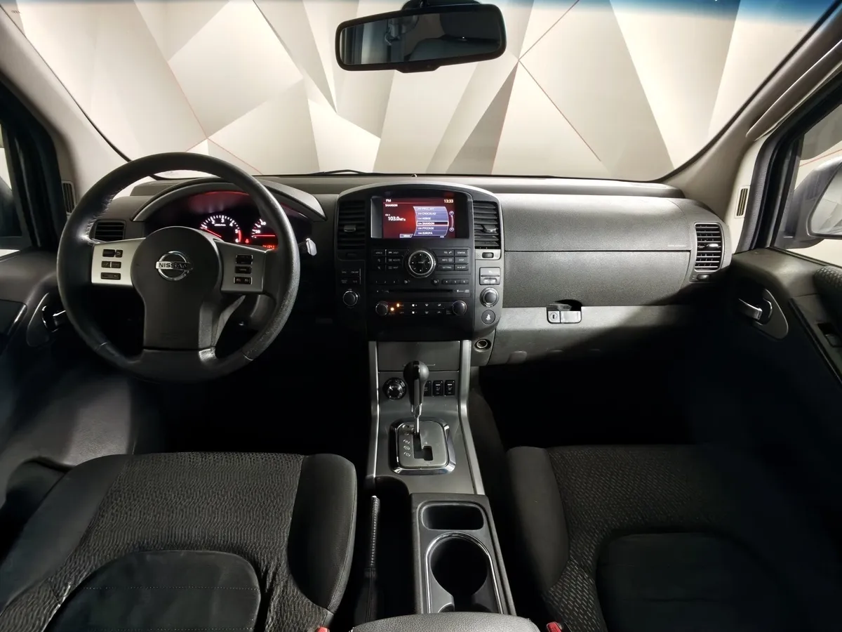 Nissan Pathfinder 2.5 dCi Turbo AT AWD (190 л.с.) Фиолетовый в АВИЛОН. Слайд №14
