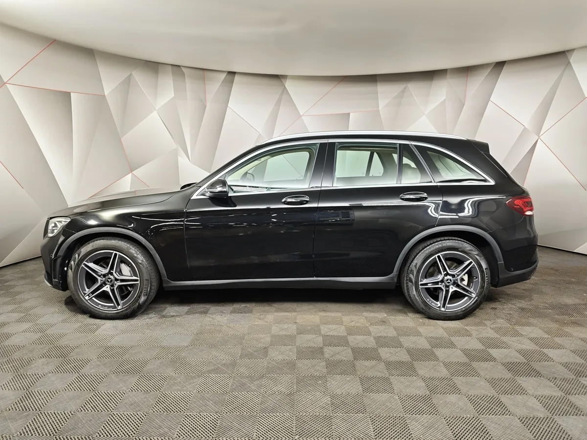 Mercedes-Benz GLC 300 d 9G-TRONIC 4MATIC (245 л.с.) Sport (Локальная сборка) Черный в АВИЛОН. Слайд №5