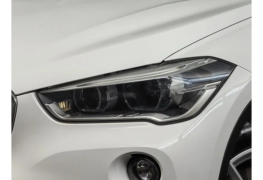 BMW X1 18i sDrive AT (136 л.с.) Белый в АВИЛОН. Слайд №8