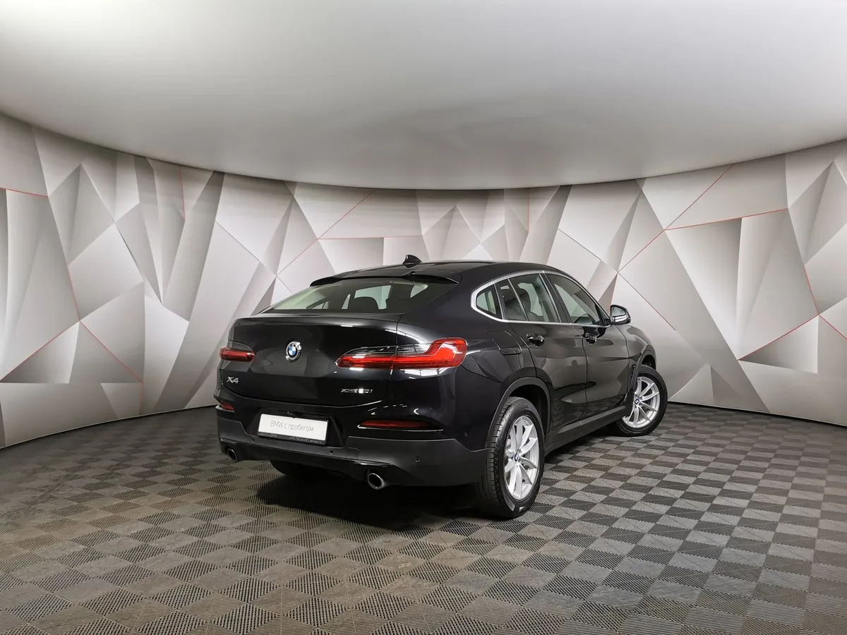 BMW X4 xDrive20i Steptronic (184 л.с.) Черный в АВИЛОН. Слайд №2