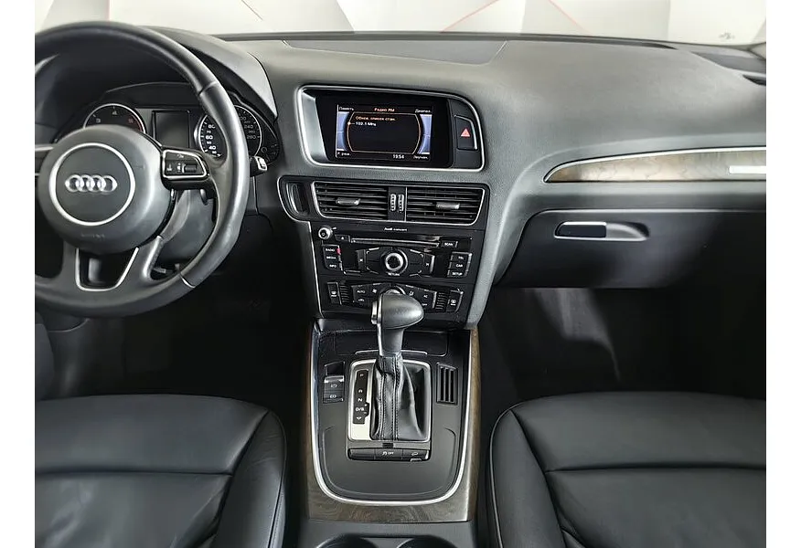 Audi Q5 2.0 TDI S tronic quattro (177 л.с.) Белый в АВИЛОН. Слайд №10