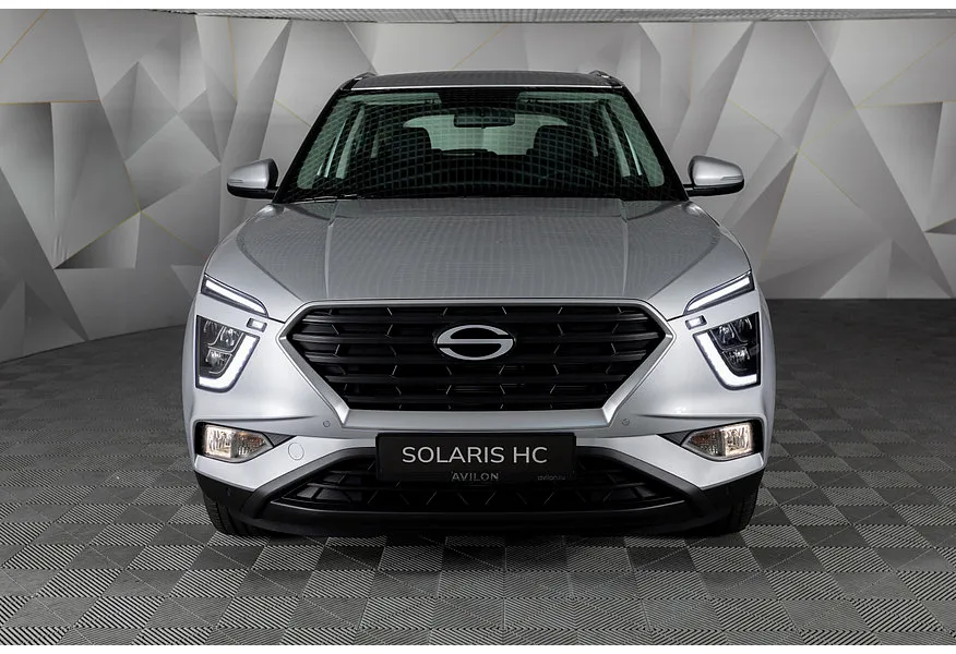 Solaris HC 2.0 AT 4WD (150 л.с.) Lifestyle + Winter Серебристый в АВИЛОН. Слайд №2