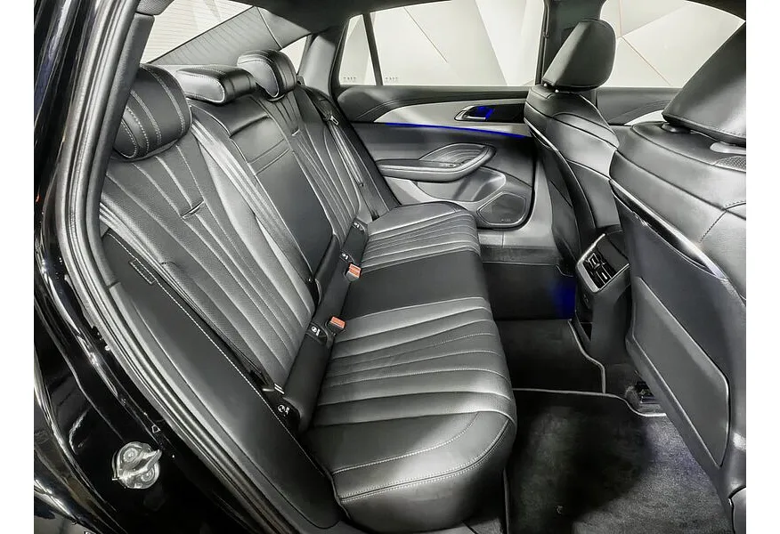 Hongqi H5 2.0 AT (218 л.с.) Black Edition Черный в АВИЛОН. Слайд №16