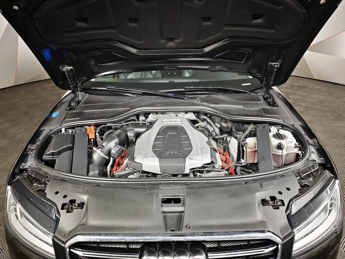 Audi A8 3.0 TFSI L tiptronic quattro (310 л.с.) Черный в АВИЛОН. Слайд №10