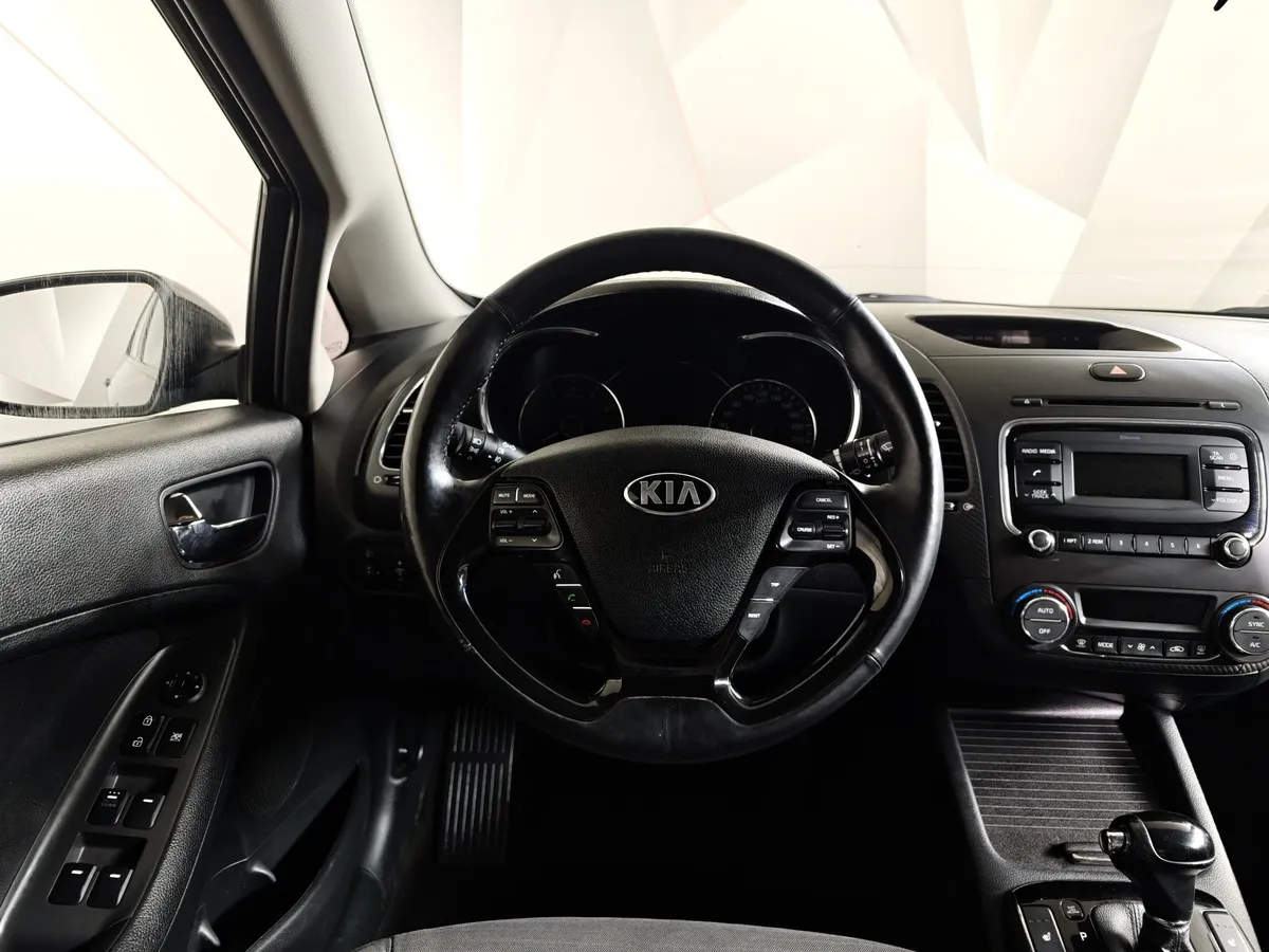 Kia Cerato 1.6 AT (130 л.с.) Comfort Черный в АВИЛОН. Слайд №20