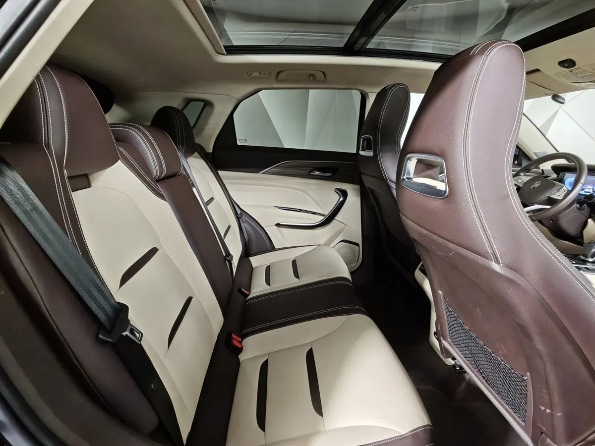FAW Bestune T77 1.5 DCT (160 л.с.) Prestige plus Черный в АВИЛОН. Слайд №14