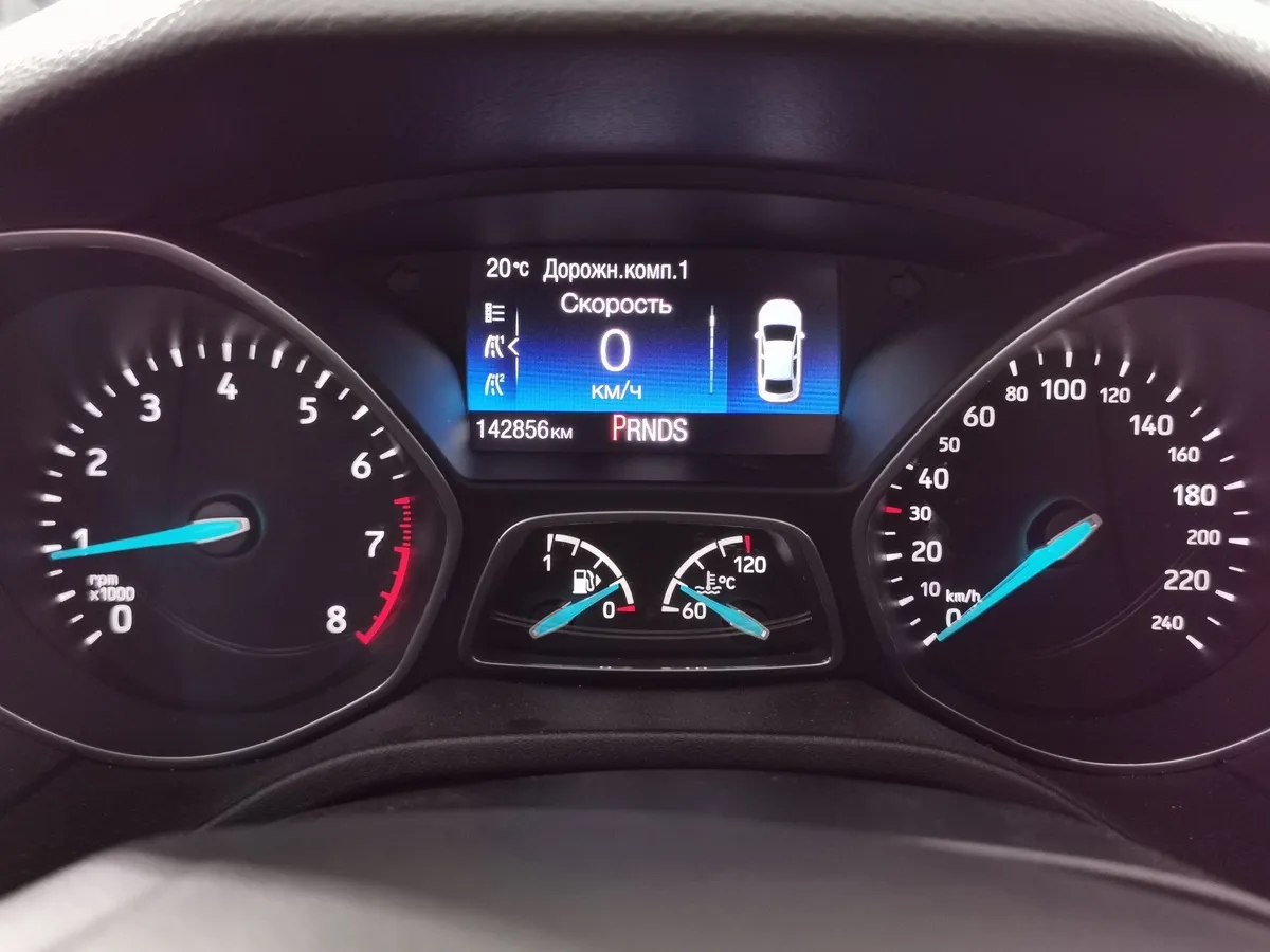 Ford Focus 1.6 Ti-VCT PowerShift (125 л.с.) SYNC Edition Черный в АВИЛОН. Слайд №17