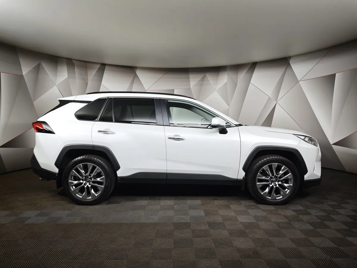 Toyota RAV4 2.0i CVT AWD (149 л.с.) Белый в АВИЛОН. Слайд №6