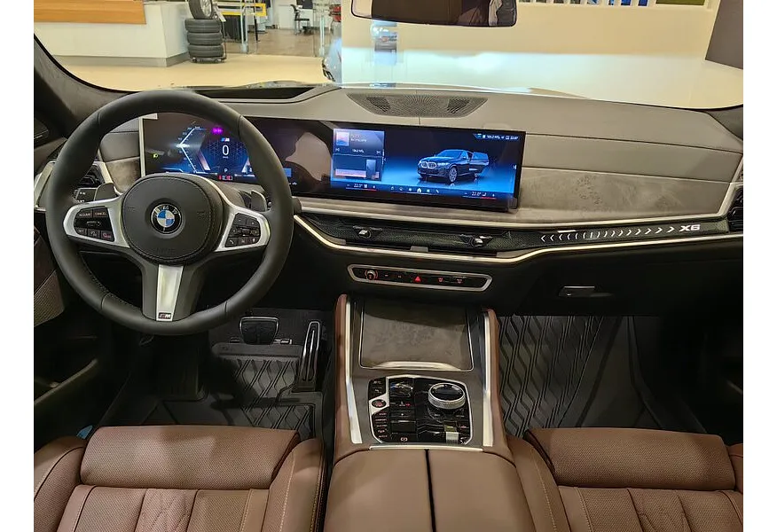 LIVE. Слайд №7