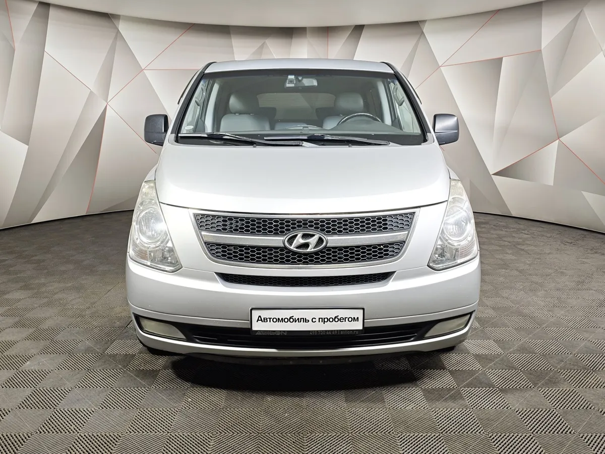 Hyundai Grand Starex 2.5 AT (145 л.с.) Серый в АВИЛОН. Слайд №7