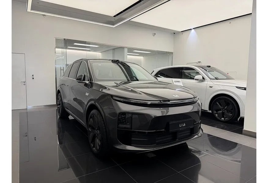 АВИЛОН - Li Auto L7 1.5 AT 4WD (449 л.с.) Ultra Черный - slide 9635170